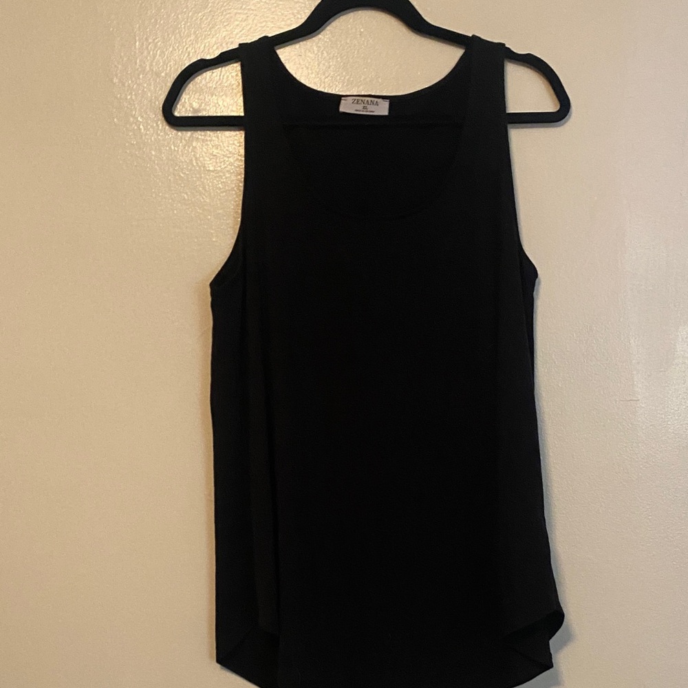 Zenana Outfitters Elegant Black Sleeveless Top
